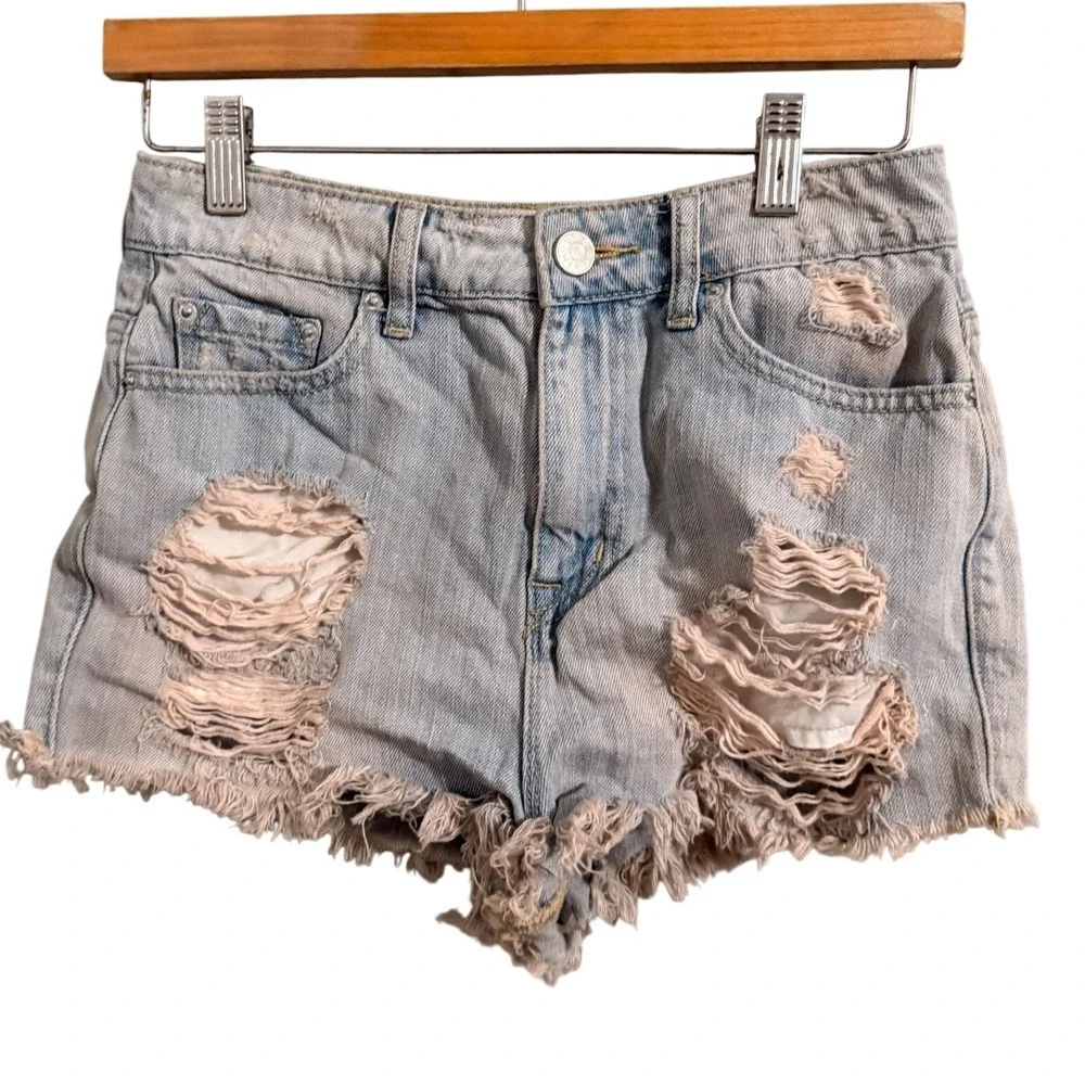 BDG Denim Shorts‎ Womens 26 Light Wash Super High Rise Cheeky Distressed Frayed